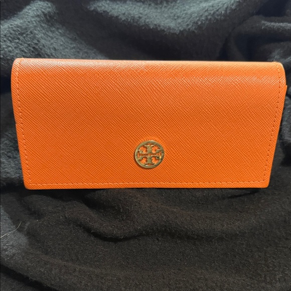 Tory Burch Accessories - EUC Tory Burch Vibrant Orange Glasses Case
